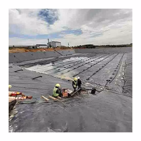 0,3 мм 0,5 мм 0,75 мм 1,0 мм 1,5 мм 2,0 мм Гладкая белая, черная, зеленая, синяя HDPE LLDPE водонепроницаемая геомембрана для покрытия сельскохозяйственного пруда в Шри